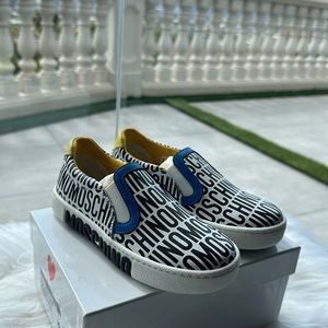 MOSCHINO kids shoes